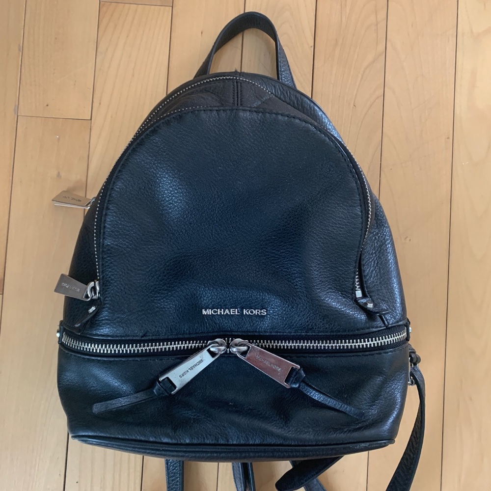 Michael Kors Rhea Zip Medium Leather Backpack